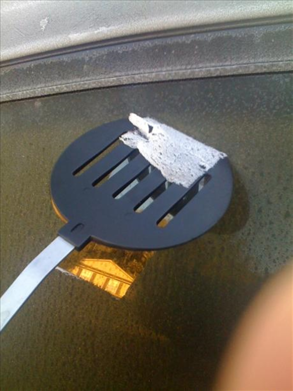 Things You Can Use When You Don't Have an Ice Scraper - spatula ice scraper