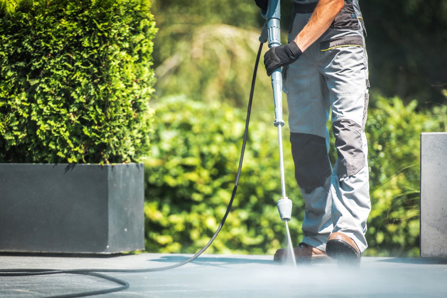 Concrete Cleaning and Sealing Services Costs