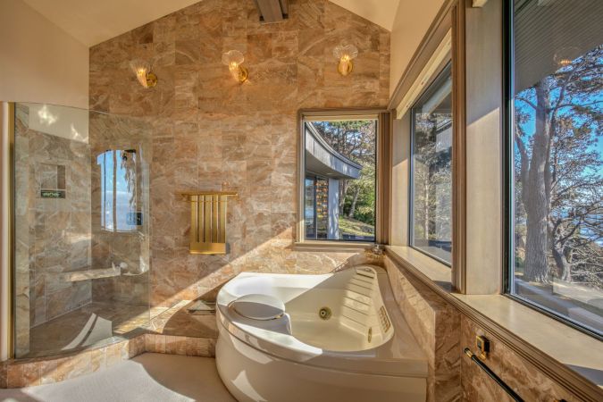 The Great Debate: Does Every Home Need a Bathtub?