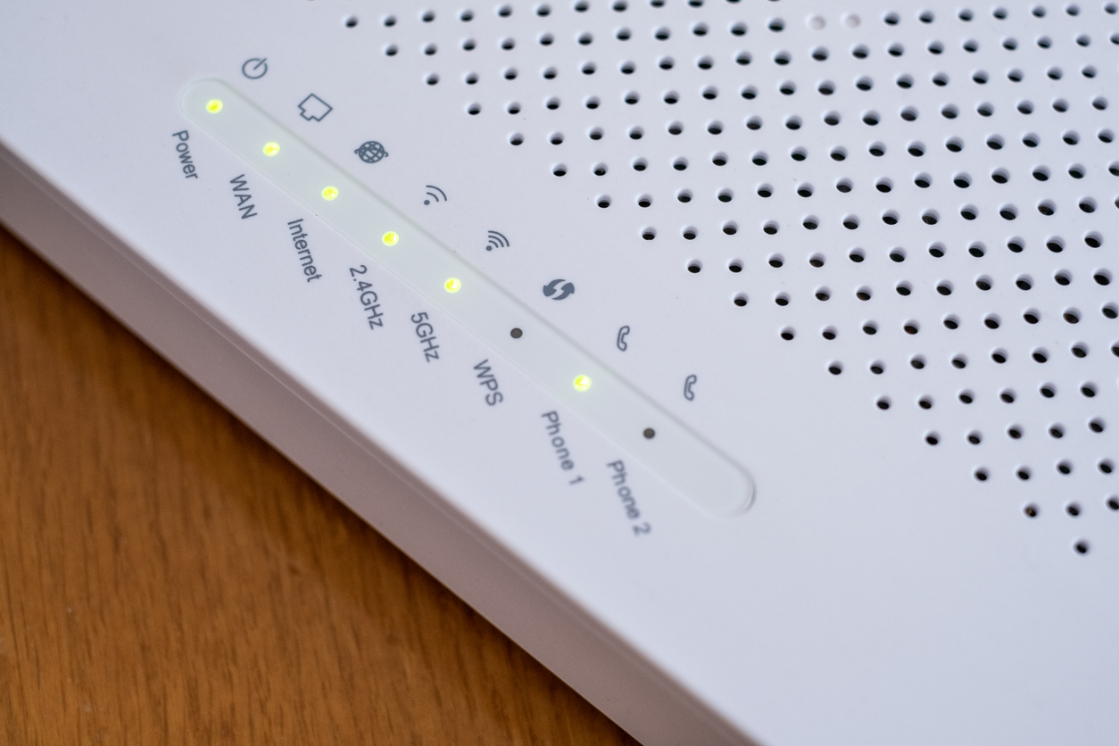 how to restart a router green lights on router
