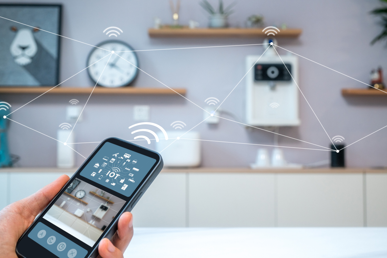 The 11 Biggest Mistakes You Can Make With Your Smart Home smart phone connected to too many devices and appliances at home