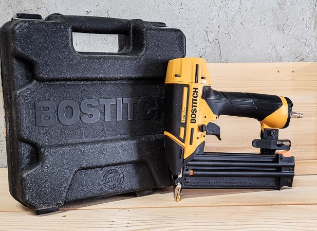 Bostich Brad Nailer Tested & Reviewed: See How The Smart Point Performed