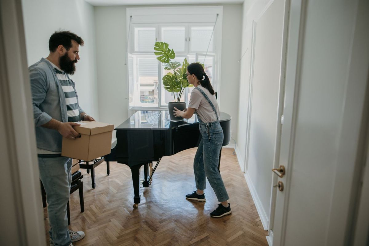 How Much Does It Cost to Move a Piano