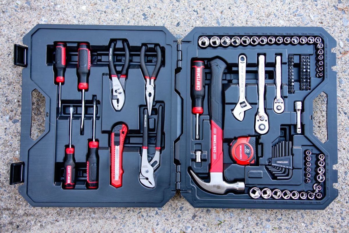 The Best Hand Tools: Craftsman CMMT99448 102-Piece Mixed Tool Set Review