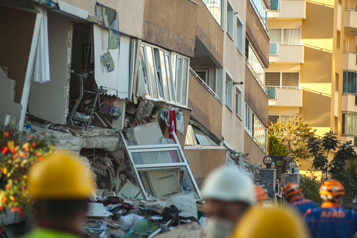 does renters insurance cover earthquakes