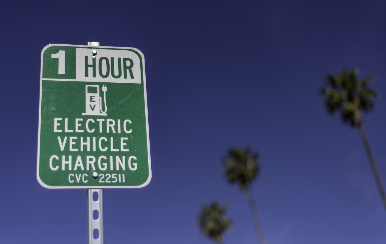 iStock-1315626956 problems with electric cars Electric Car Charging Station Sign