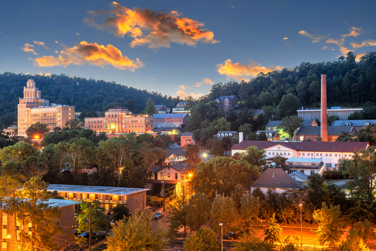 iStock-1400419517 cheapest places to buy land hot springs arkansas