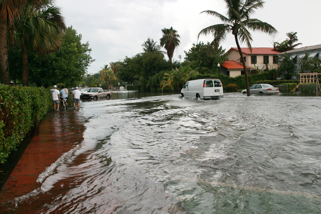 iStock-471606593 evacuation order walking through flooded miami beach