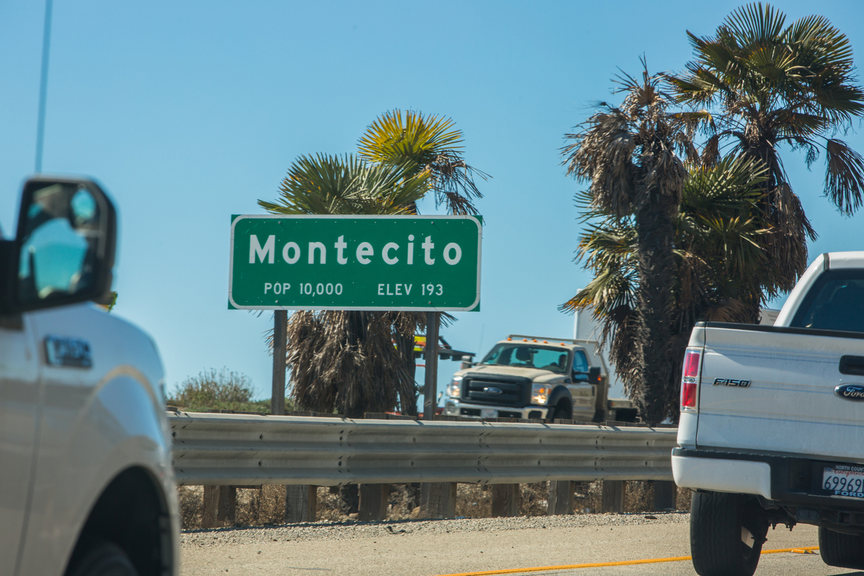 iStock-932084854 homes cant be insured montecito california sign after floods