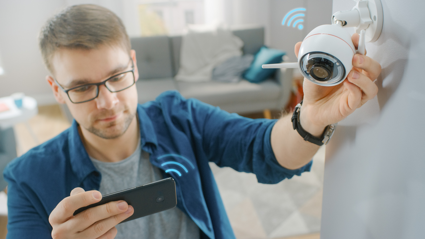 what to look for in a home security camera system