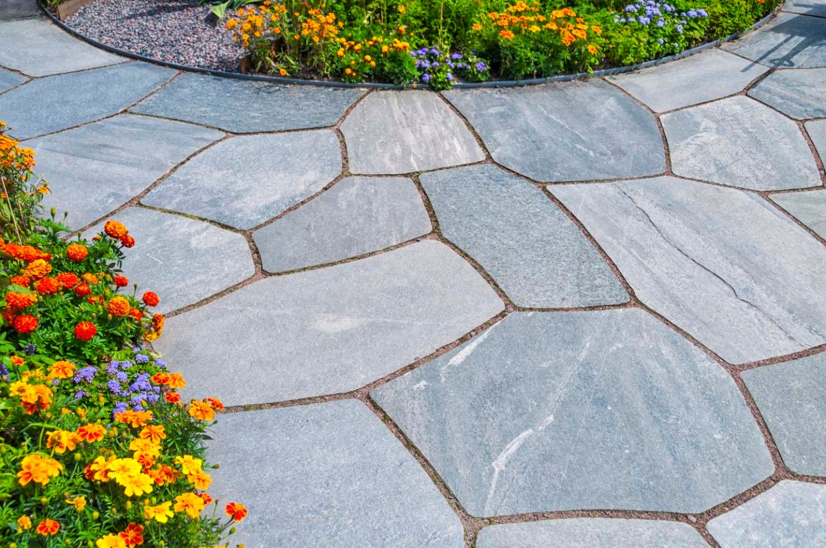 How Much Does a Bluestone Patio Cost to Install? (2023) Bob Vila