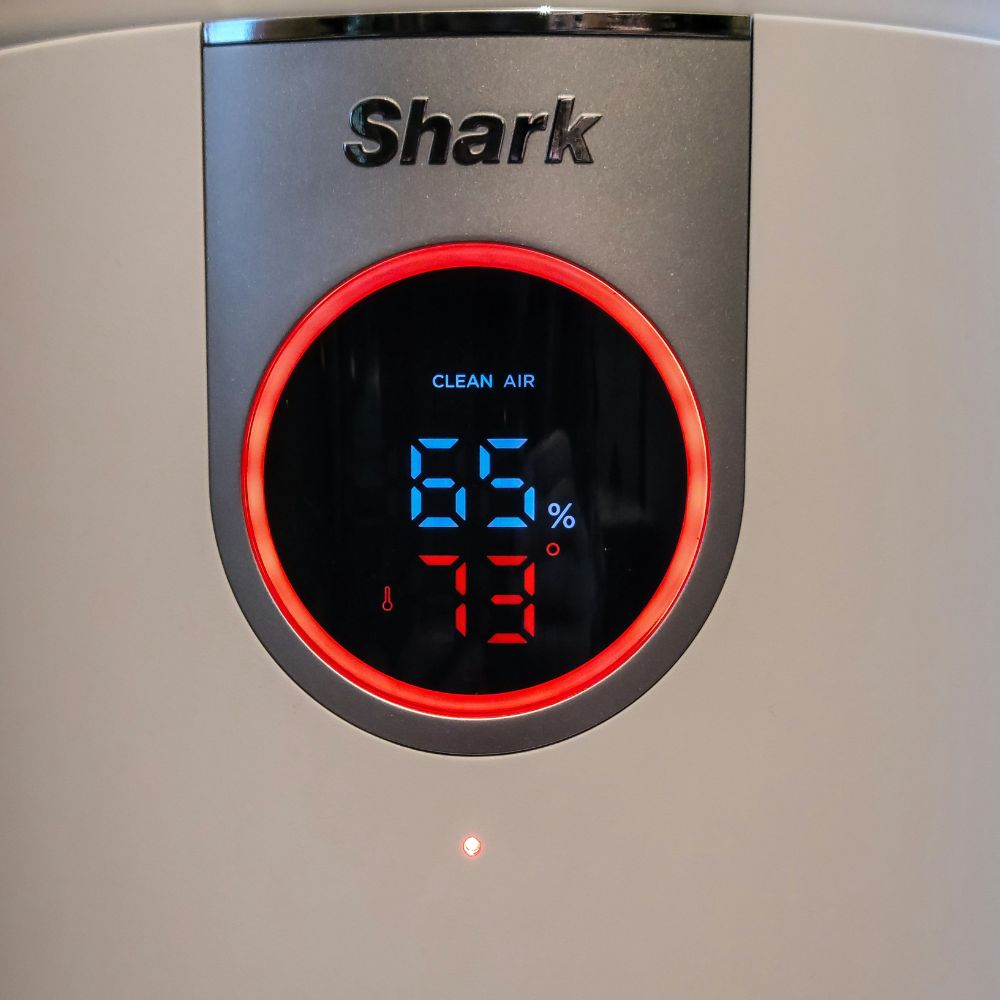 Close up of humidity and temperature readings from Shark max air purifier