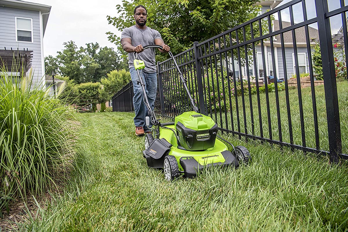 The Best Cheap Lawn Mower Options