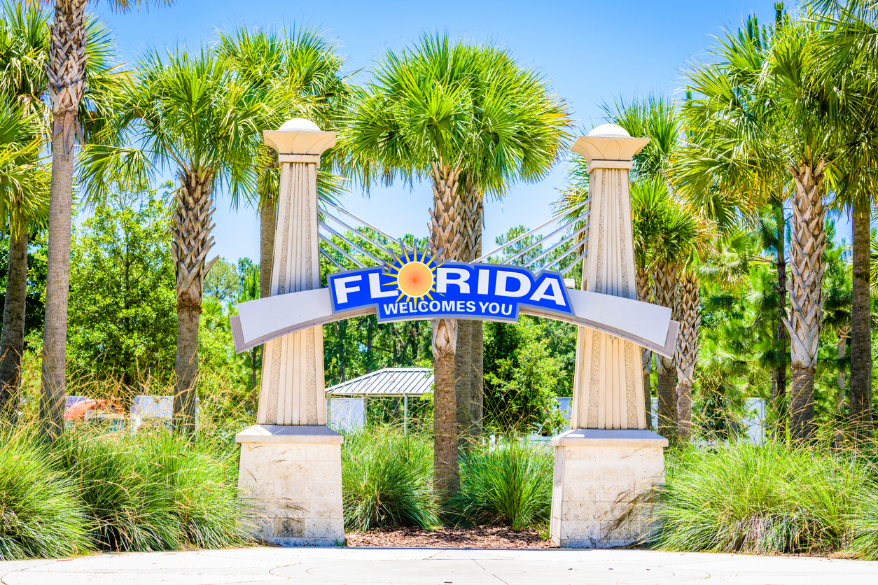 iStock-1191161237 master planned community welcome to Florida sign