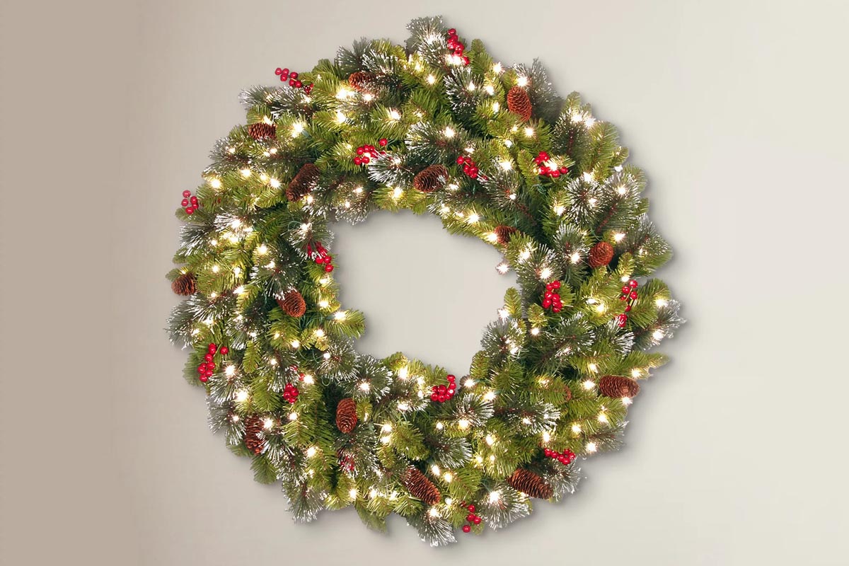 Best Front-Door Wreath Option Lighted Holiday Wreath
