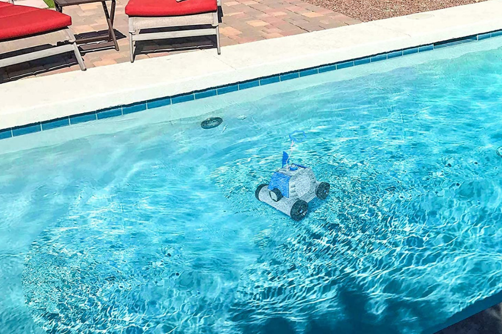 The Best Above-Ground Pool Vacuums 