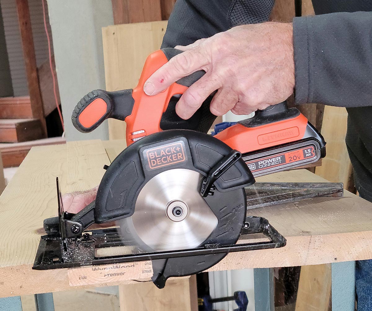 Black and decker cordless circular saw outlet