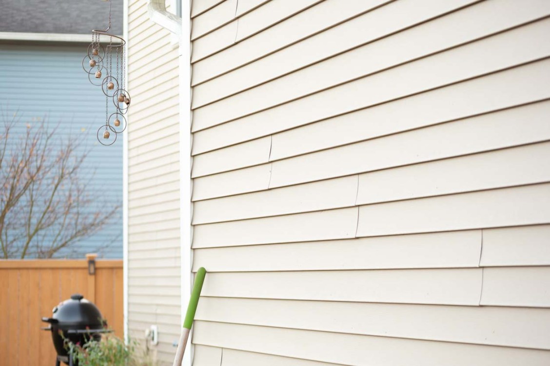 Hardie Board Siding Cost: What to Expect for Your Project - Bob Vila
