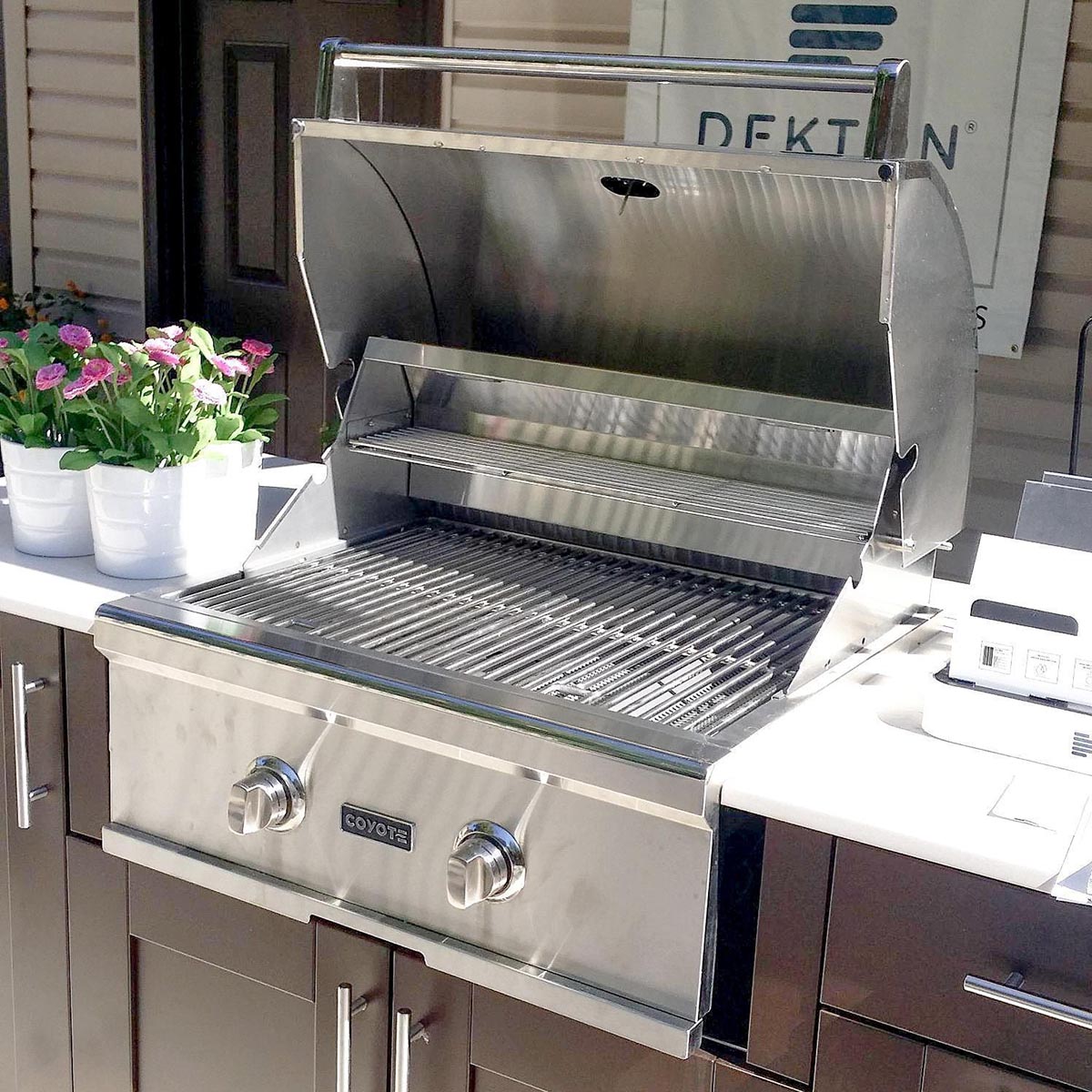 The Best Built-In Grill Options