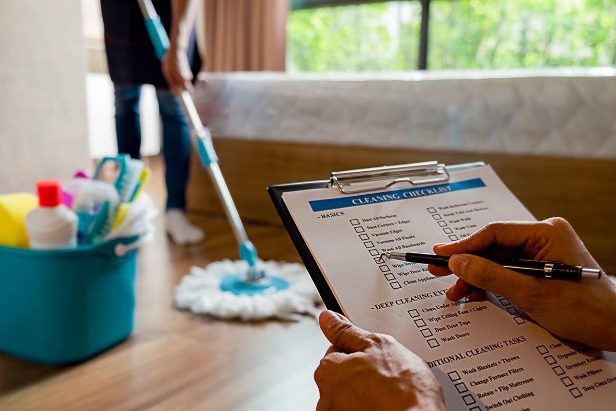 Moving Checklist to Get From One Place to Another - Bob Vila
