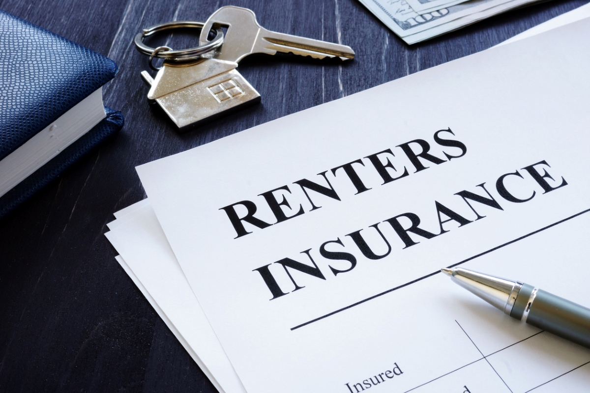 things to look for on your apartment lease - renters insurance form with keys