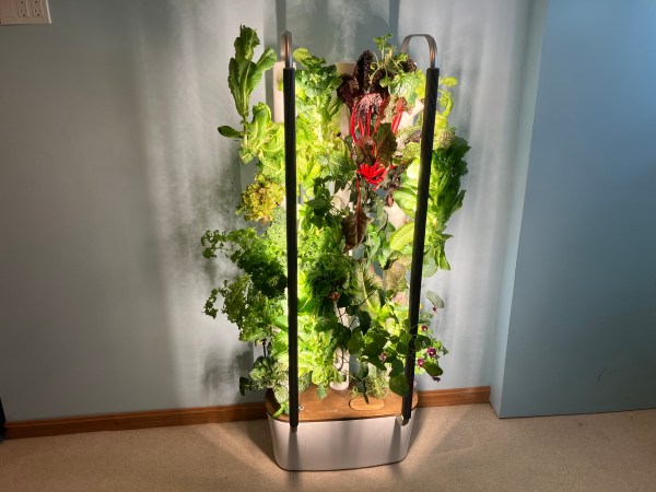 Hydroponic Indoor Gardening in 2 Square Feet: The Gardyn System