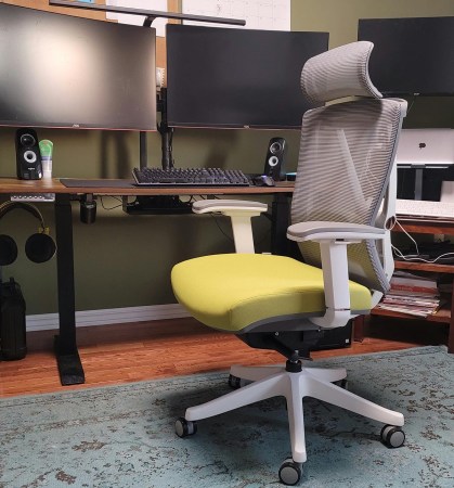 Autonomous ErgoChair 2 Review: Is this Ergonomic Office Chair Worth It?