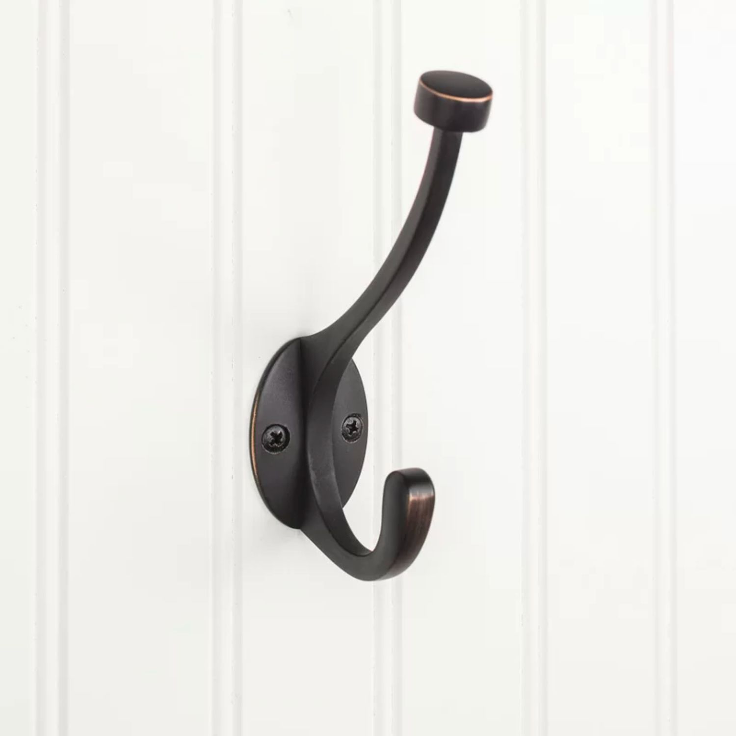 The Best entryway Decor For a Summer Refresh Option: 1.5'' Wide Metal Wall Hook