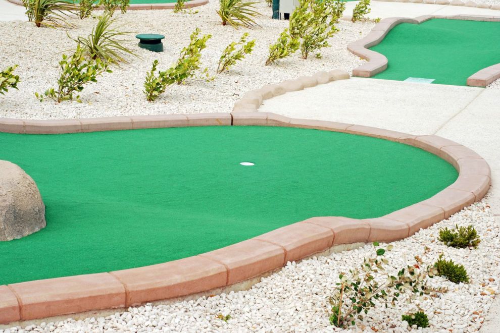 How Much Does a Backyard Putting Green Cost? (2023) Bob Vila