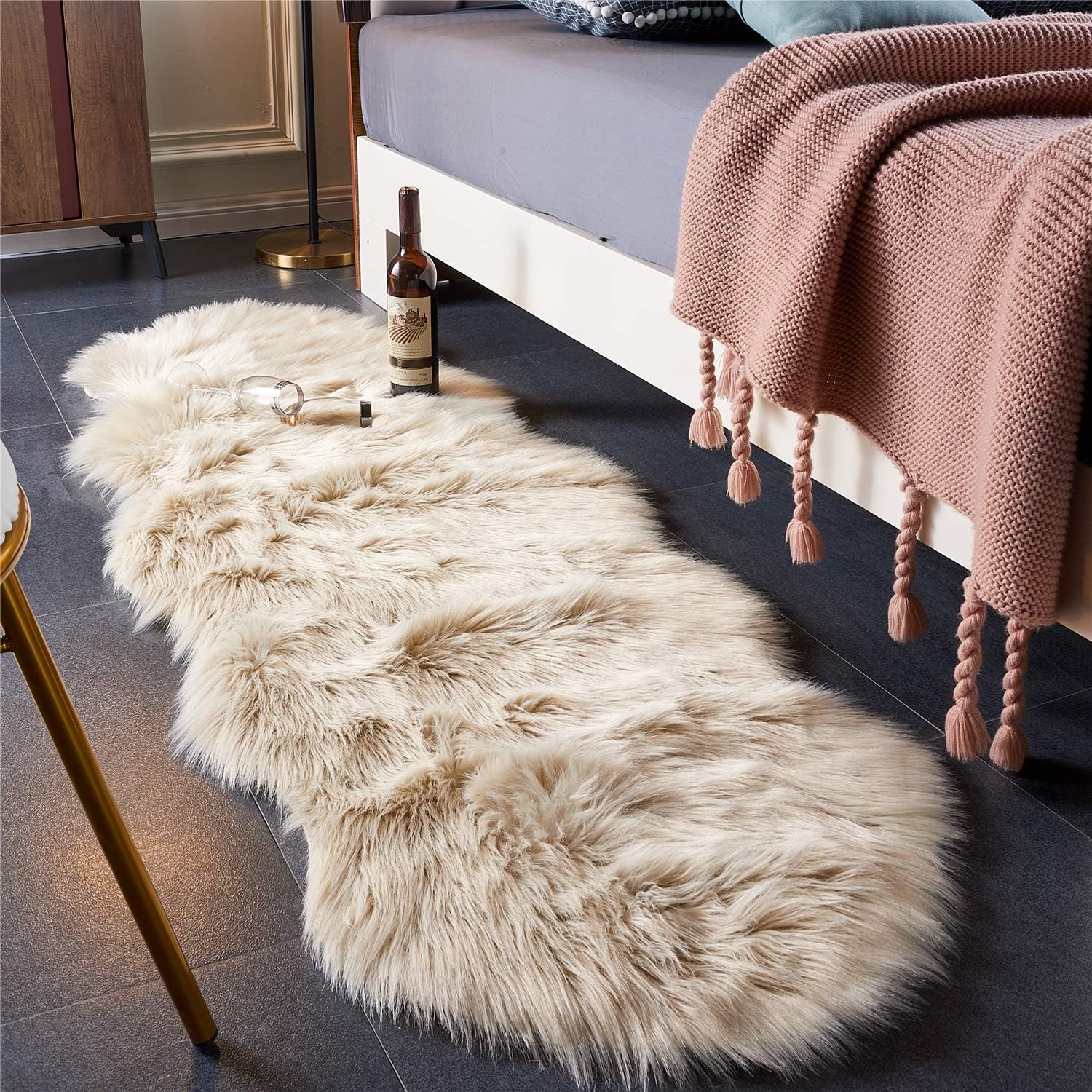 Shaggy Area Rug By Bed