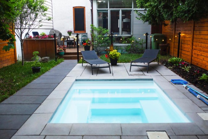 How Much Does a Fiberglass Pool Cost?
