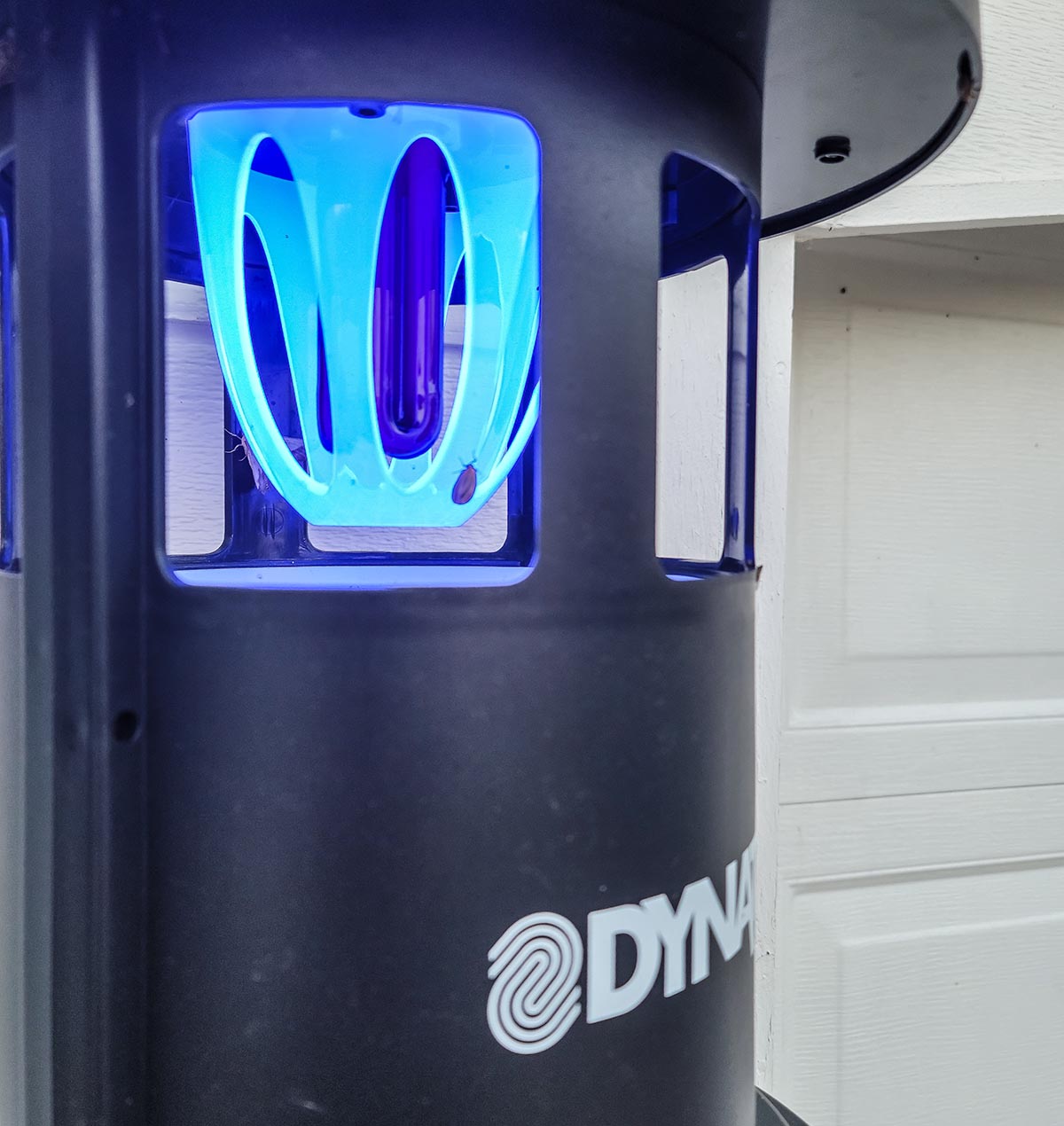 A close-up of the UV light in the DynaTrap insect trap