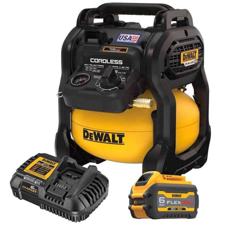 Best Air Compressor - Dewalt 2.5 Gallon Portable Compressor Kit