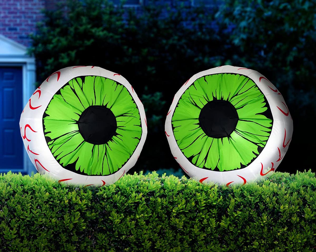 Best Large Halloween Decoration Option Joiedomi 2 Pack Huge Halloween Inflatable Green Eyeball