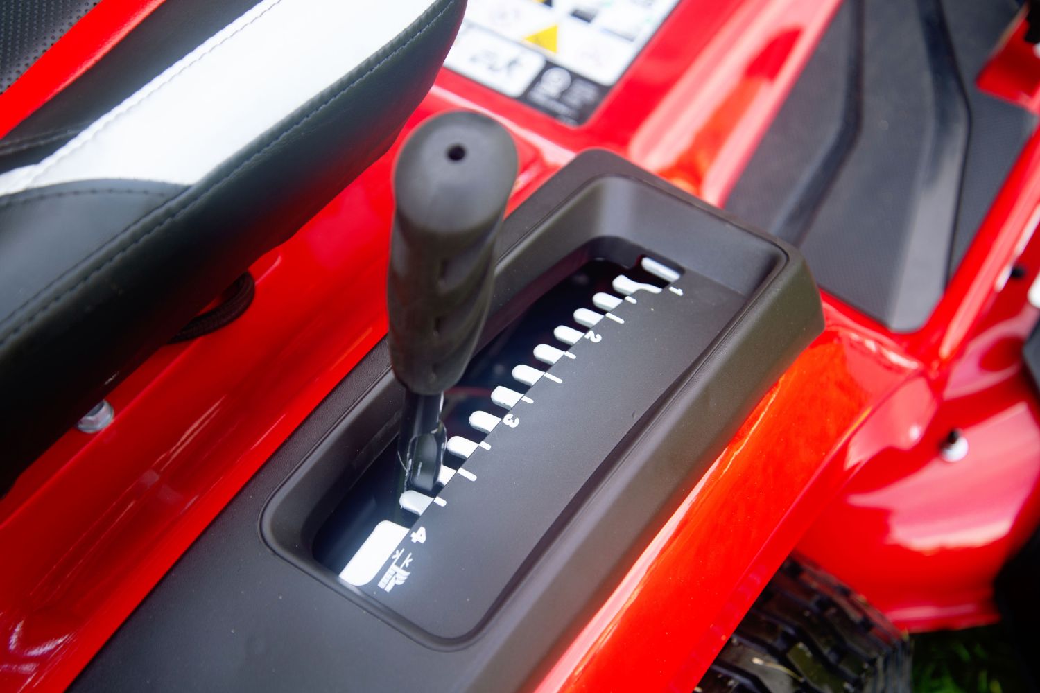 A close-up of the controls on the Craftsman Battery riding mower