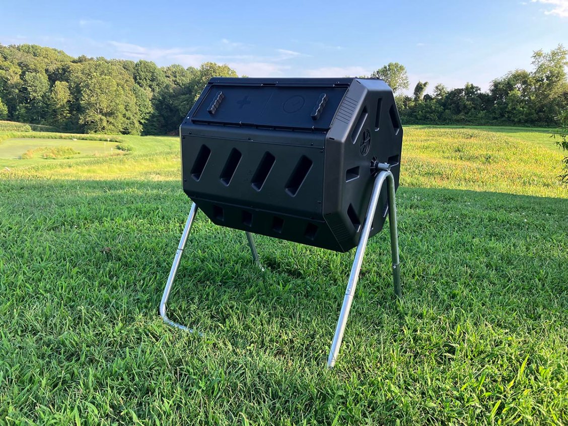 FCMP Outdoor Tumbling Composter Review: Tested by Bob Vila