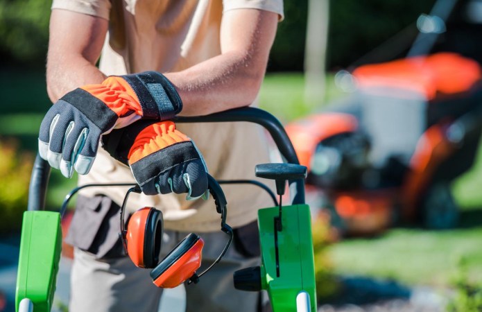 Ready to Turn Your Love for Lawns and Gardens Into a Career? Here’s How to Start a Landscaping Business