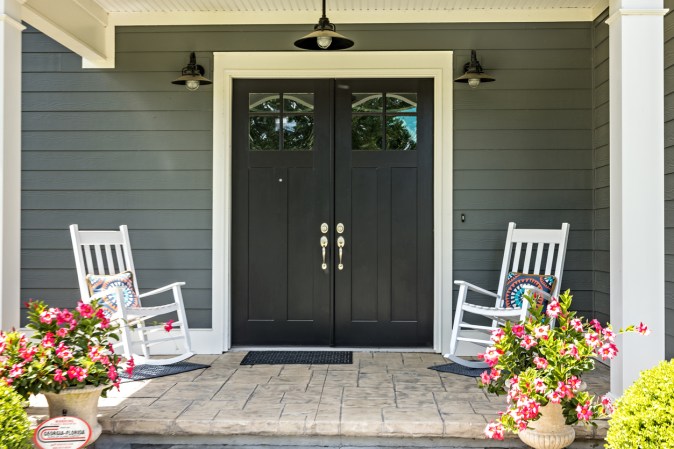 Solved! What Is the Best Paint for Front Doors?