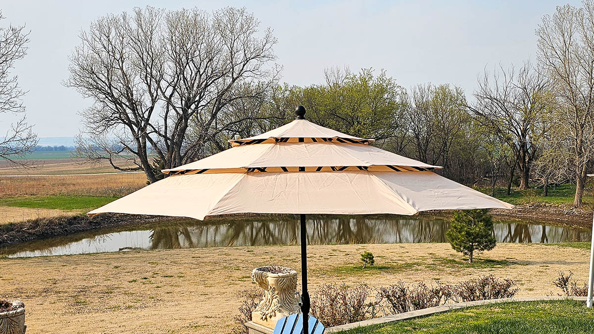 The Best Patio Umbrella Phi Villa Close up for collage