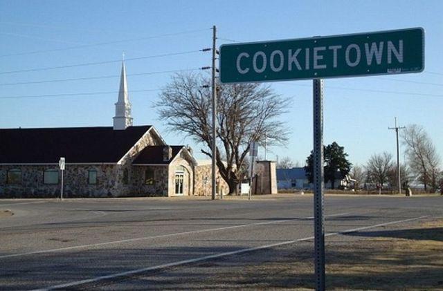 sign for cookietown in small town oklahoma