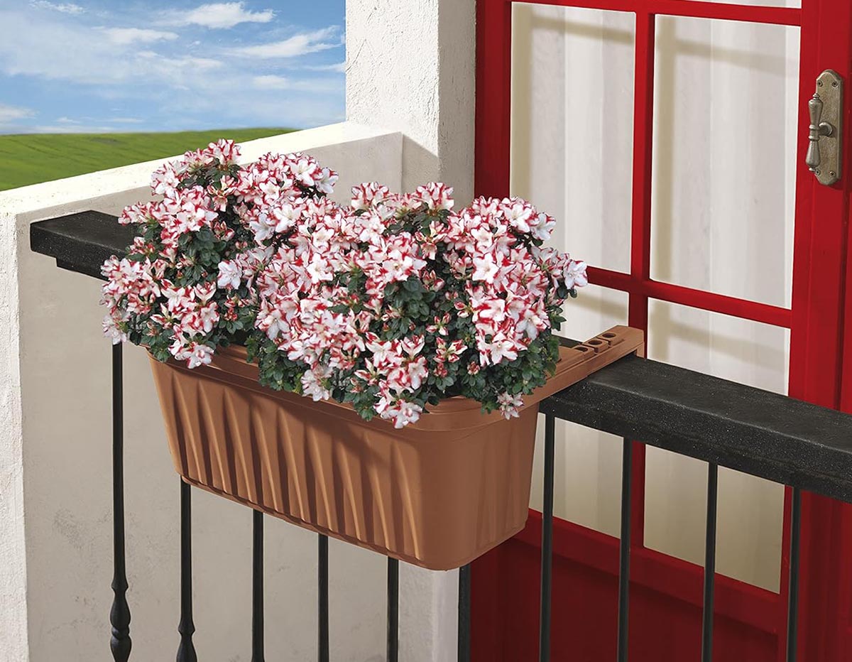 Best Planters for Small Balconies Option Apollo Exports International Adjustable Railing Planter
