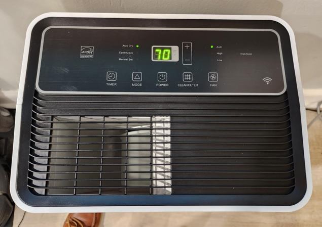 The Hisense Wi-Fi Dehumidifier Created a More Comfortable Home in Our Tests