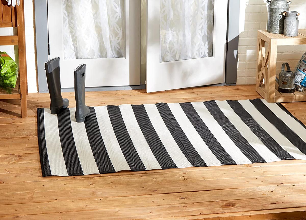 The Best Indoor Outdoor Carpet Option DII Reversible Woven Polypropylene Plastic Straw Mat