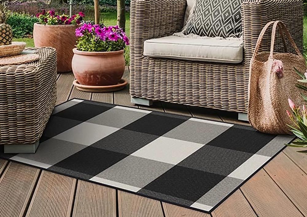 The Best Indoor Outdoor Carpet Option Ruggable Outdoor Gingham Plaid Black & White Rug