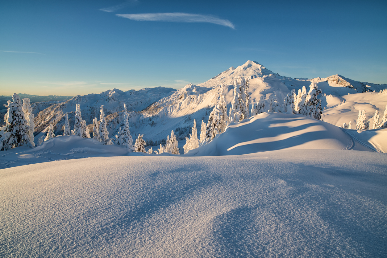 landscape view of Mount Baker covered in snow