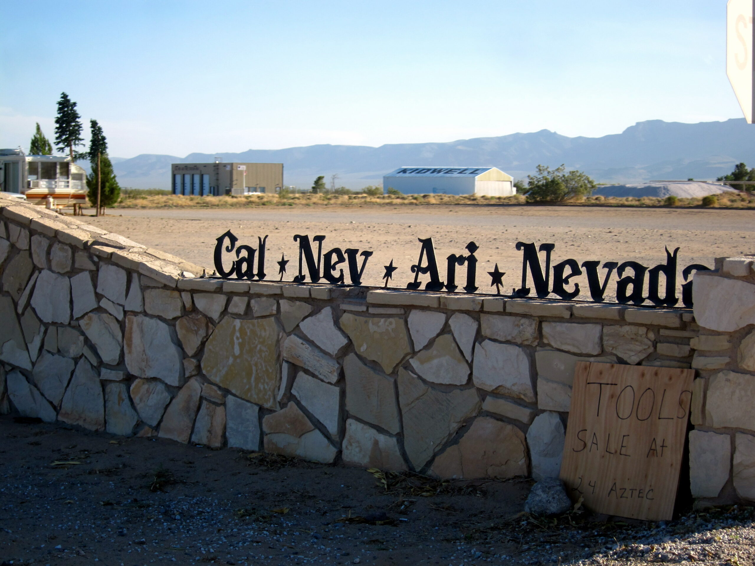 sign outide cal-nev-ari nevada