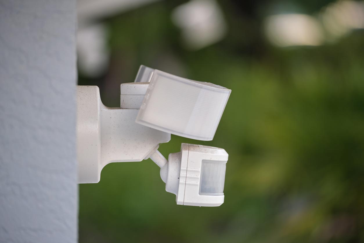 Arlo vs. SimpliSafe Which Home Security System Should You Buy? Bob Vila