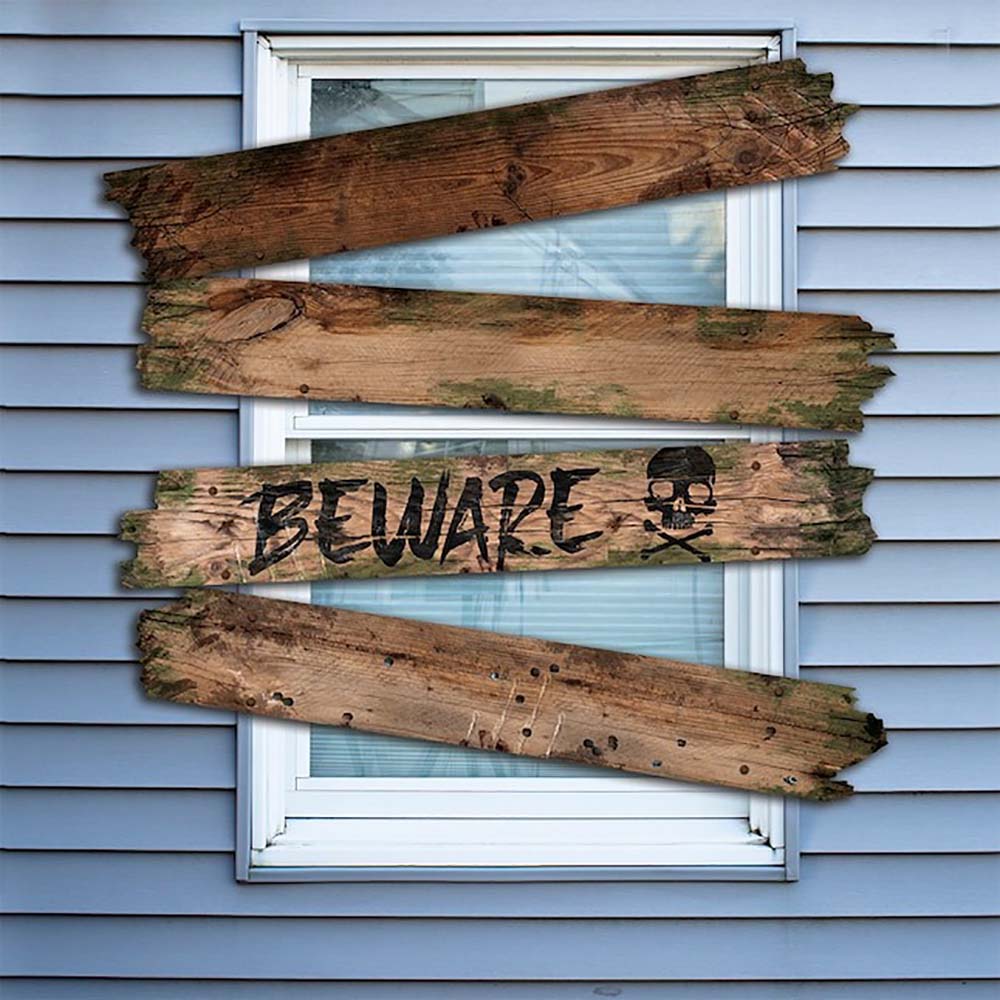 Best Outdoor Halloween Decorations Option Haunted Living 5.49-in Haunted House Hanging Decoration