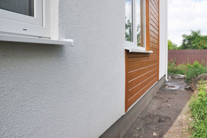10 Siding Options to Beautify Your Home