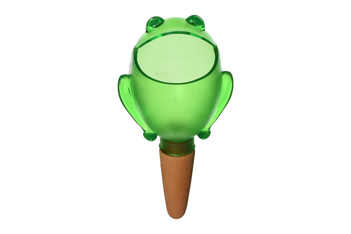 The Best Gifts for Gardeners Option SCHEURICH USA Froggy Water Supplier
